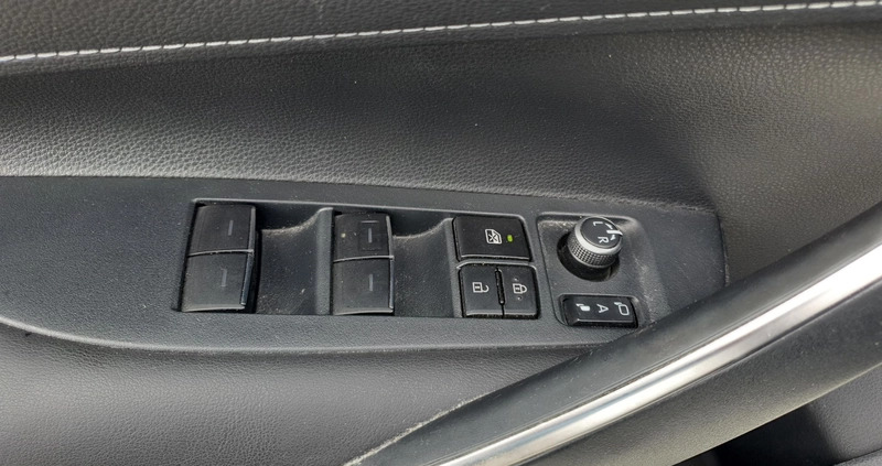 Toyota Corolla cena 84900 przebieg: 149170, rok produkcji 2020 z Bełżyce małe 352